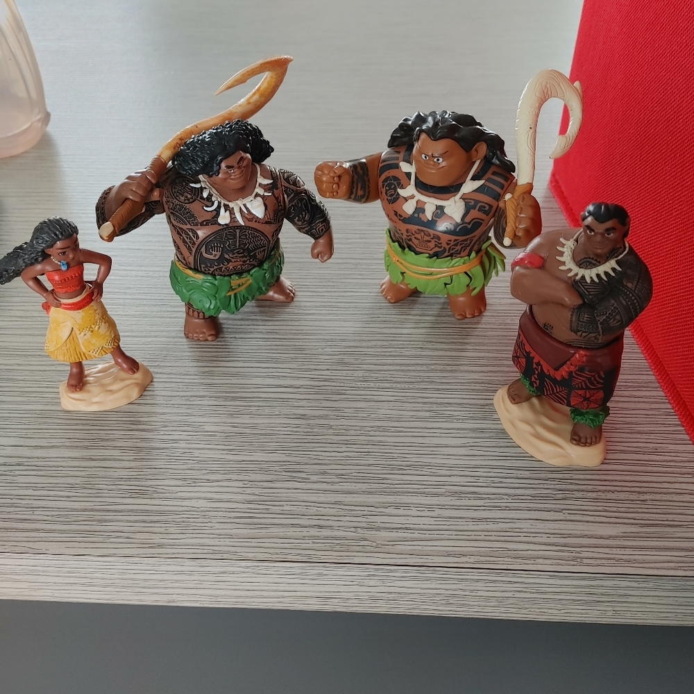 Moana figurines